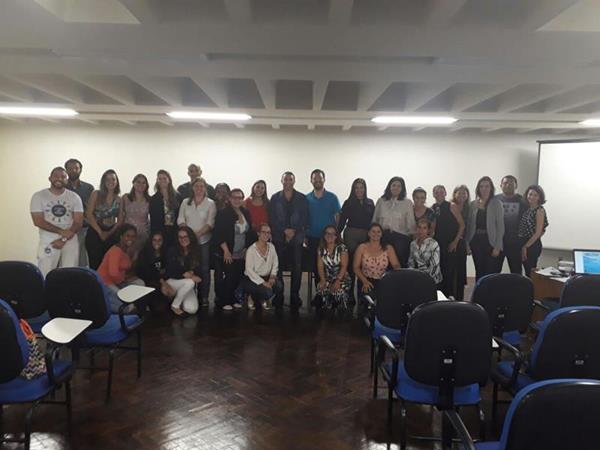 Fórum de Discussão sobre Autonomia no Cuidado de Lesões Cutâneas